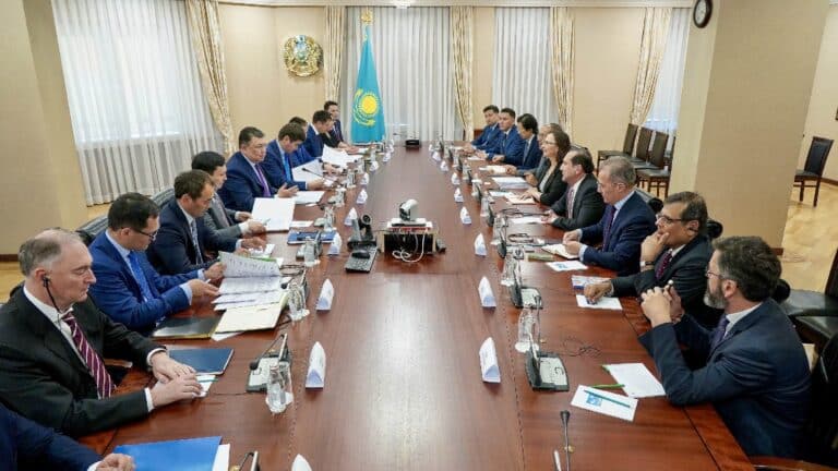 Елдегі тозған коммуналдық құбырларды жаңартуға Дүниежүзілік банк көмектеседі