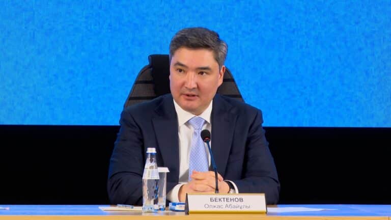 Бектенов Президенттің атынан Досаевқа алғыс, Сатыбалдыға міндеттерін айтты