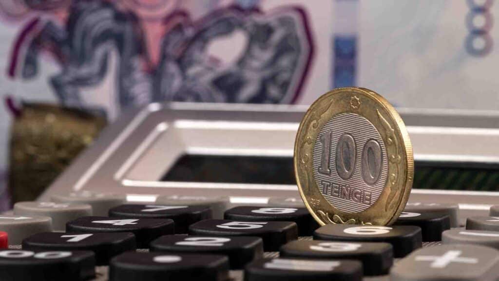 депозитте қанша ақша жатыр