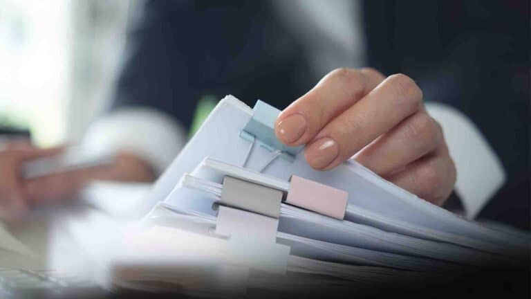 Оқу жылының бітуіне санаулы күн қалғанда мектептерге комиссия келіп жатыр (видео)
