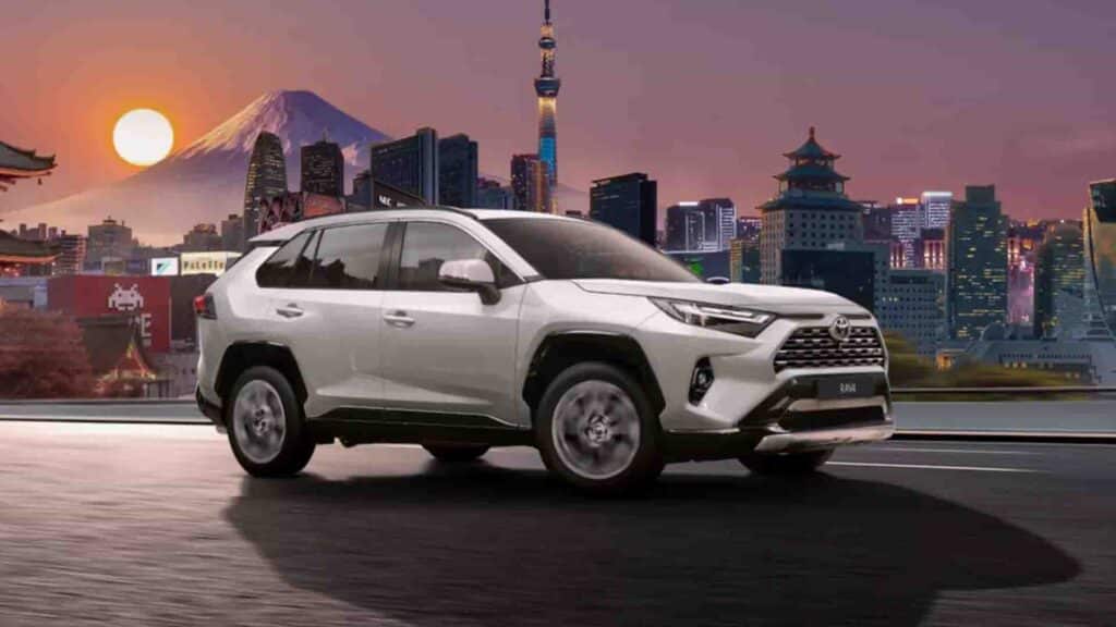 RAV4 кроссовері АҚШ-та көп сатылады / фото: toyotacenter.kz
