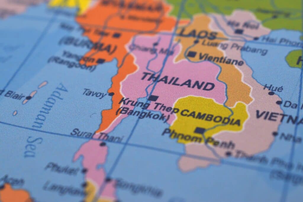 На границе страны, популярной среди казахстанских туристов, произошла перестрелка