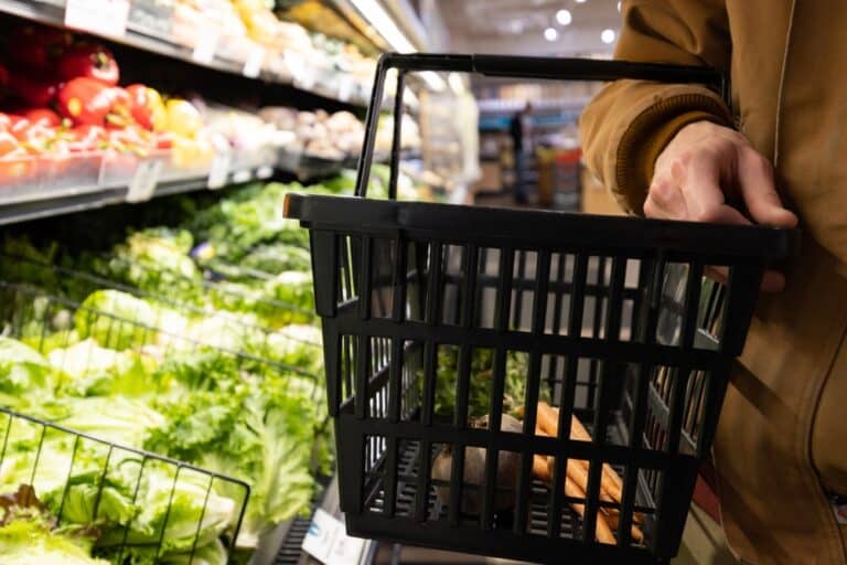 Сәуірде инфляция қарқыны күшейді: Астанада баға жоғары
