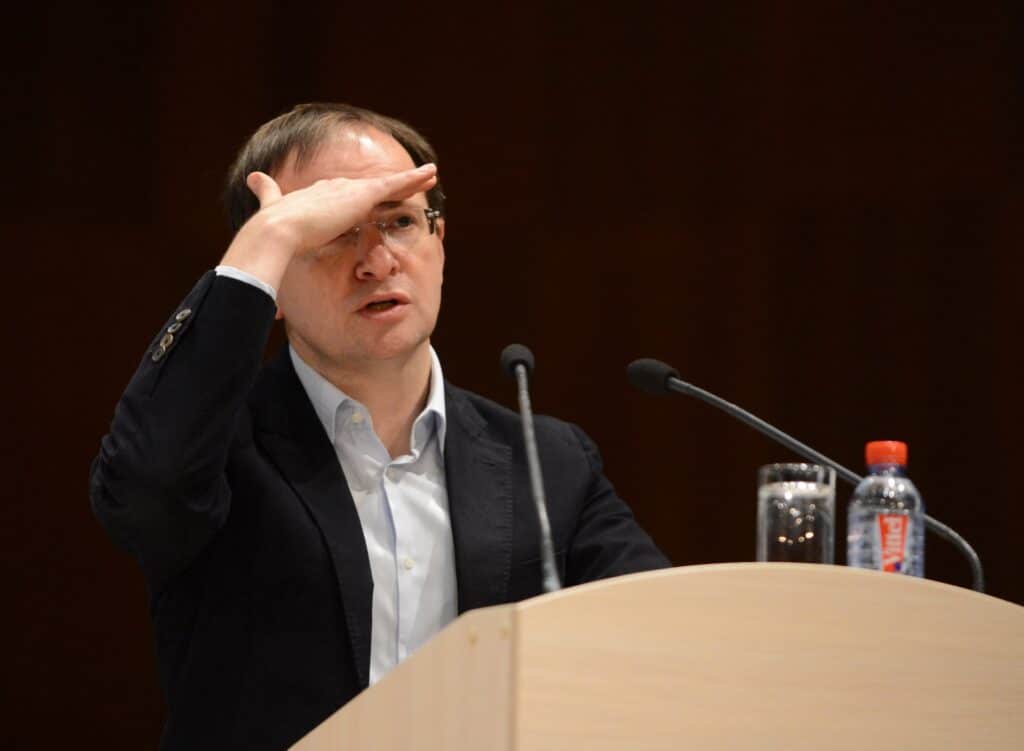 Рожденный в Украине российский переговорщик вместо Путина встретится с Зеленским