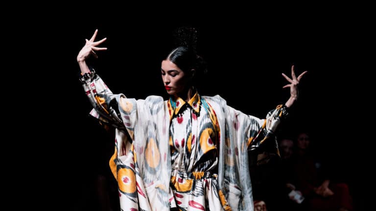 Казахстанская мода стала смелей и интересней, как показала Visa Fashion Week 2025