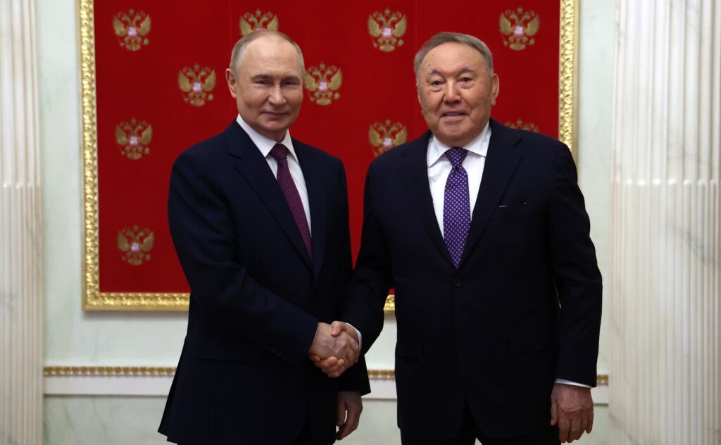 Назарбаев встретился с Путиным в Москве