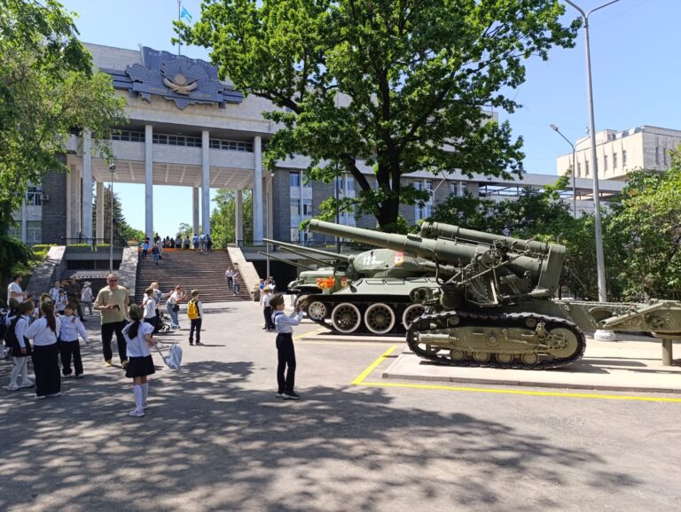 7 и 9 мая: что посмотреть в Алматы и Астане