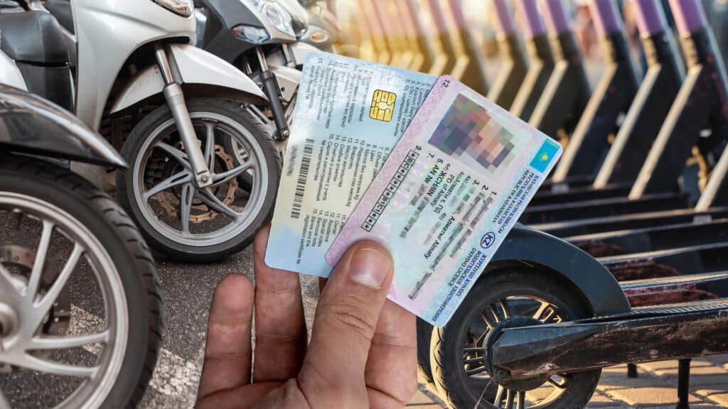 Власти Кыргызстана хотят ввести права на мопеды и электросамокаты