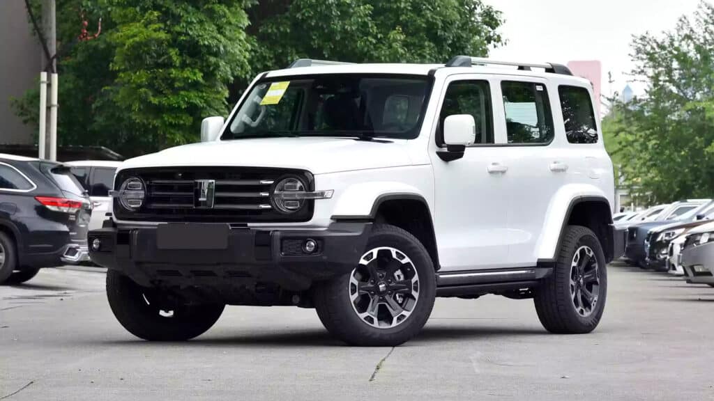 Обслуживание Tank 300 за полгода обошлось владельцу в 1,4 млн тенге