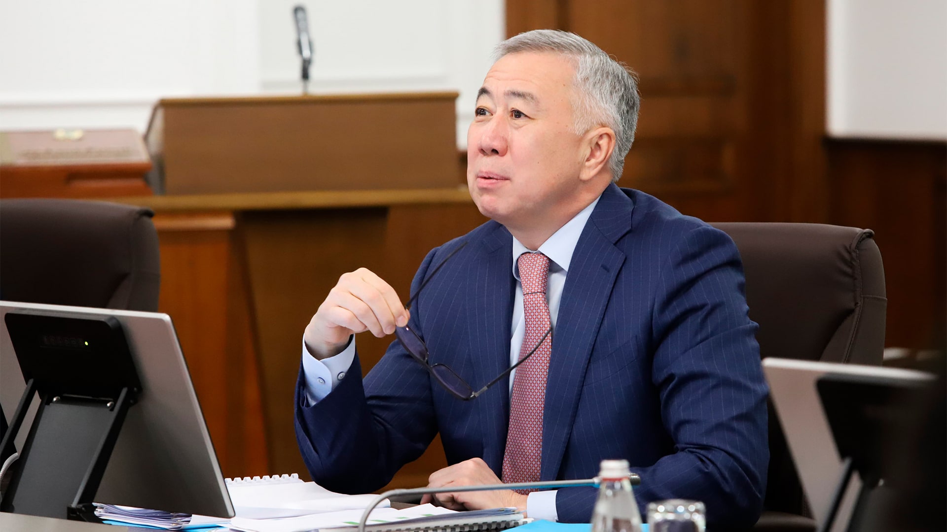 Жумангарин