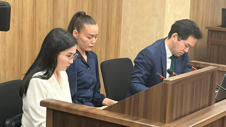 Адвокат заявил, что Сакен Мамаш уже понес наказание за избиение жены