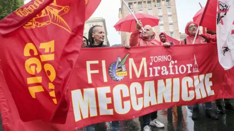 Массовые забастовки металлургов прошли в Италии