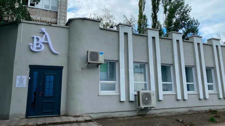 Ресторан Павлодара проверяют после массового отравления