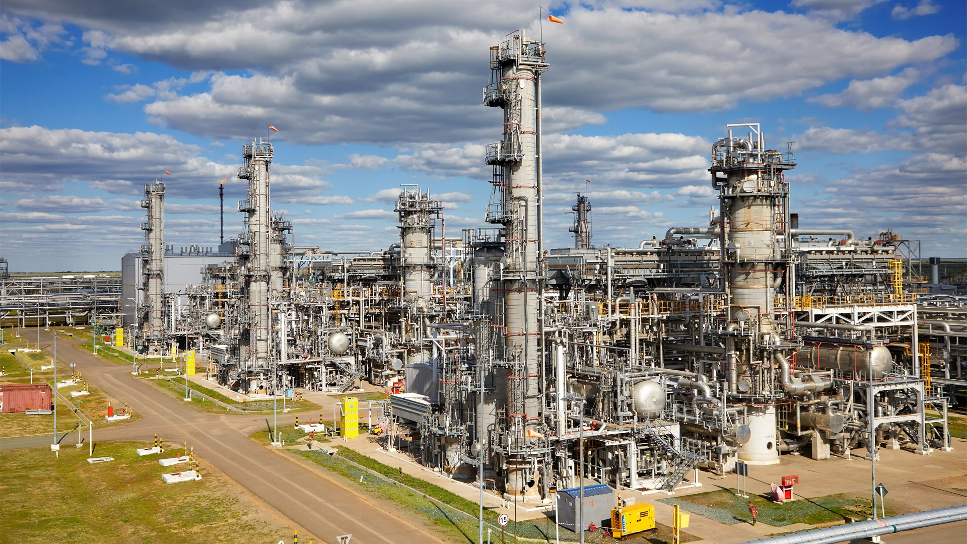 Казахстан ожидает подтверждения от Eni и Shell о выходе из проекта ГПЗ на Карачаганаке