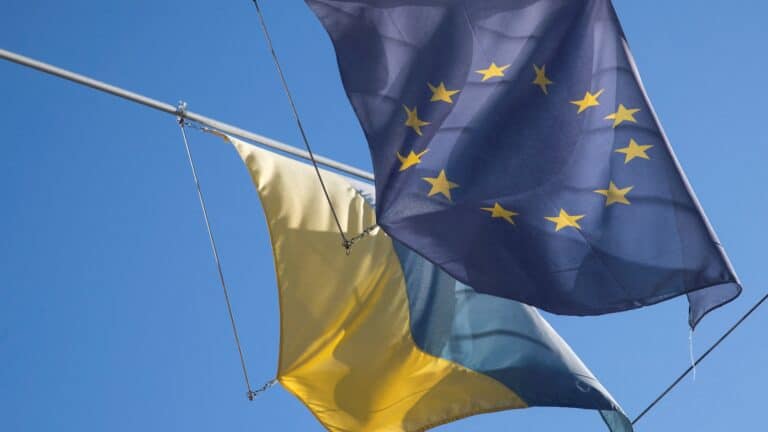 Еуроодақ Украинаға тағы 1 млрд еуро аударды