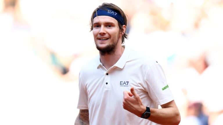 Бублик ATP 500 санатындағы ірі турнирдің финалына шықты