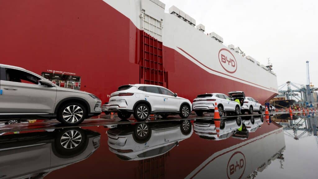 Бразилия тұрғындары елде арзан Қытай көлігі қаптағанына наразы