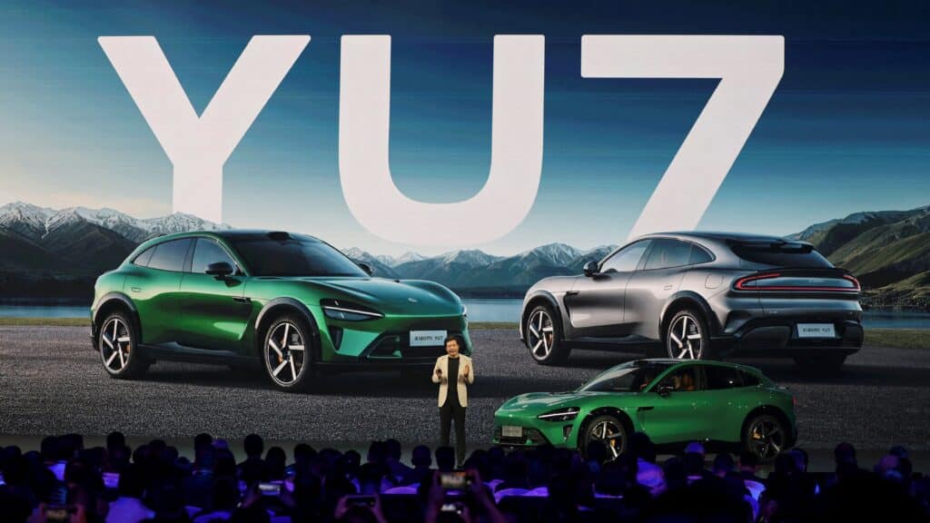 Xiaomi үш минутта 200 мың дана YU7 электрокарын сатты