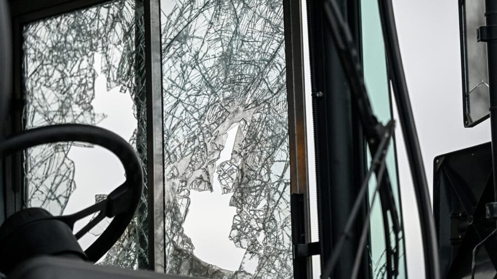 Шесть человек пострадали в ДТП с автобусом в Алматы