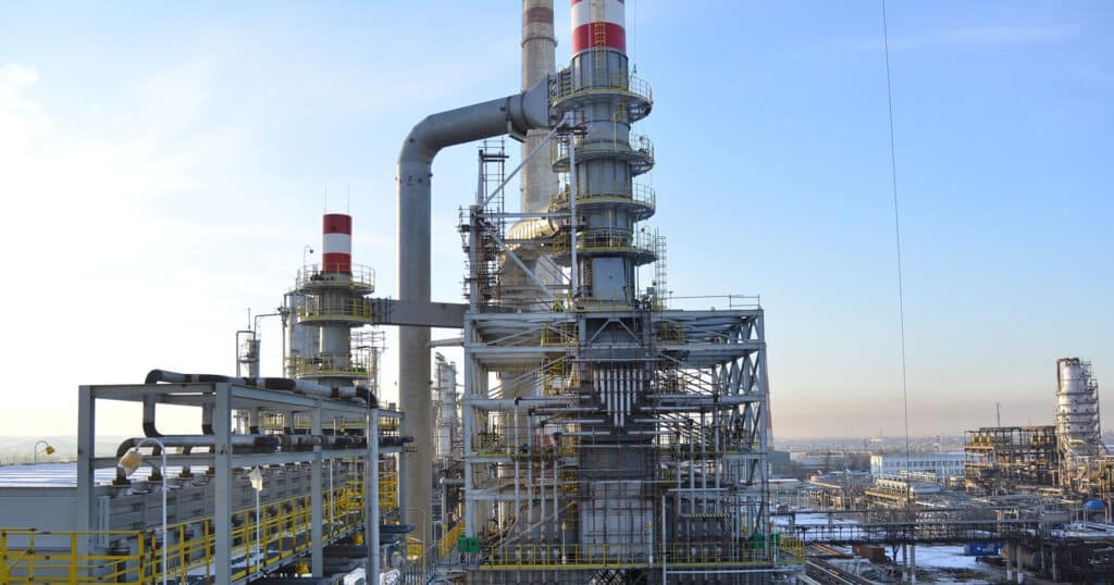 В «КазМунайГазе» сообщили о возможном диапазоне в стоимости модернизации Шымкентского НПЗ