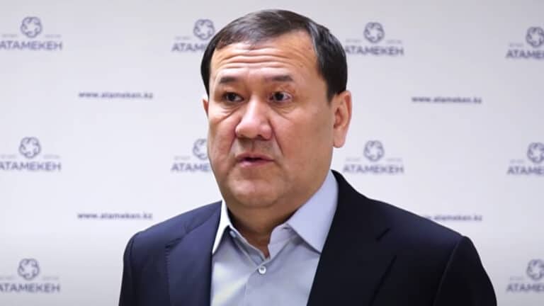 Компания миллионера Аблазимова начала выпускать новый вид удобрений