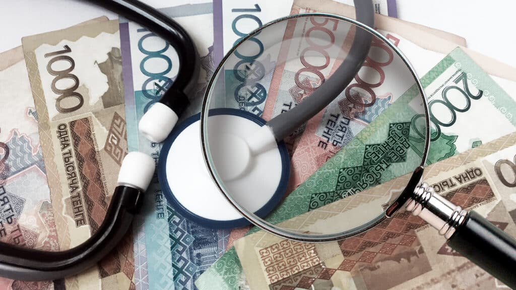 В Жетысу врачи недовольны зарплатой и нехваткой лекарств