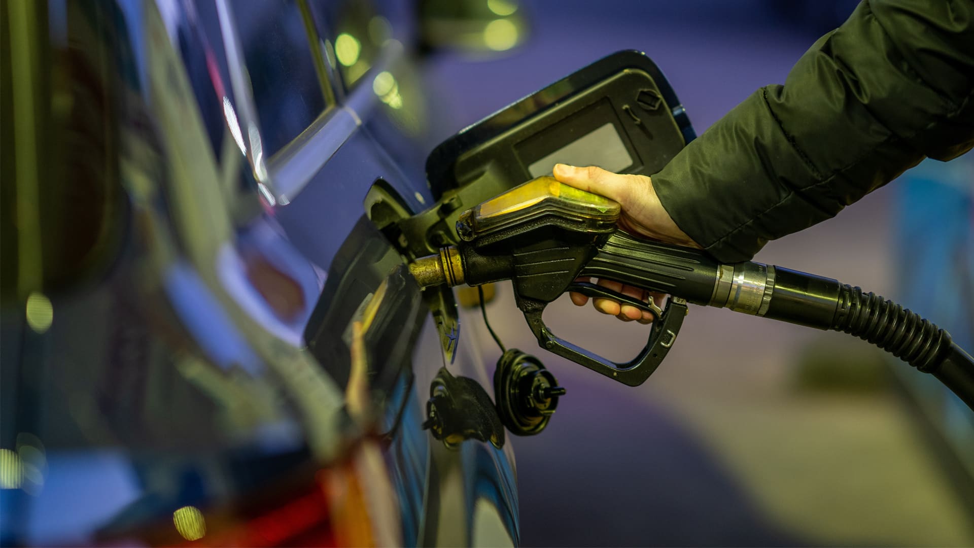 цены на бензин, АИ 92 цена, АИ 95, дизель, дизельное топливо, стоимость бензина в Казахстане