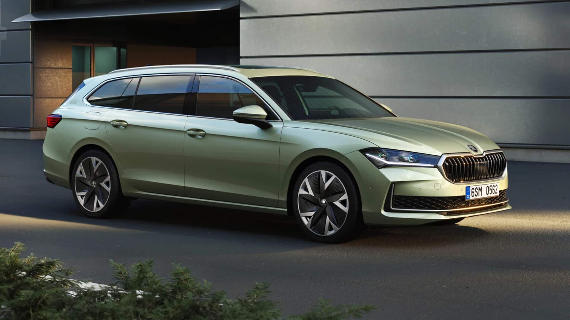Шкода Суперб Казахстан, новая Шкода Костанай, skoda superb