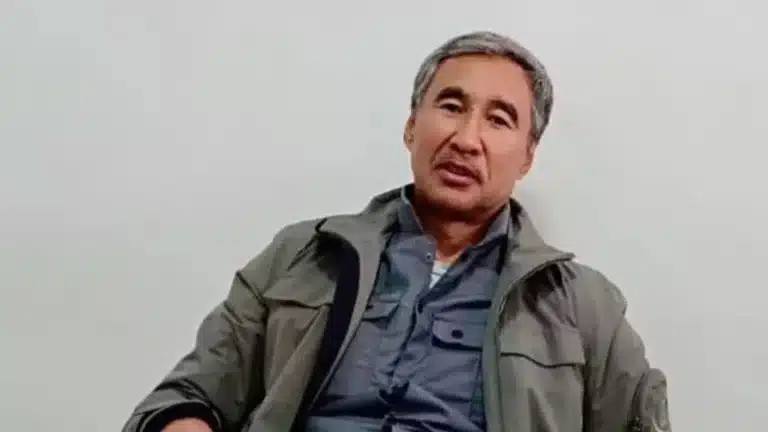 Сот Тоқмәдидің жаза мерзімін қысқартуға қатысты өтінішін қарауды тоқтатты