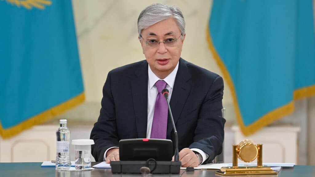 Токаев призвал казахстанцев не бояться закона