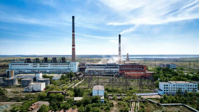 Клебанов и Кан продали властям проблемную «Экибастузтеплоэнерго» за 200 тыс. тенге