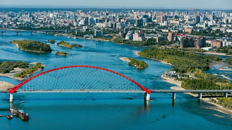Что посмотреть и что попробовать в Новосибирске