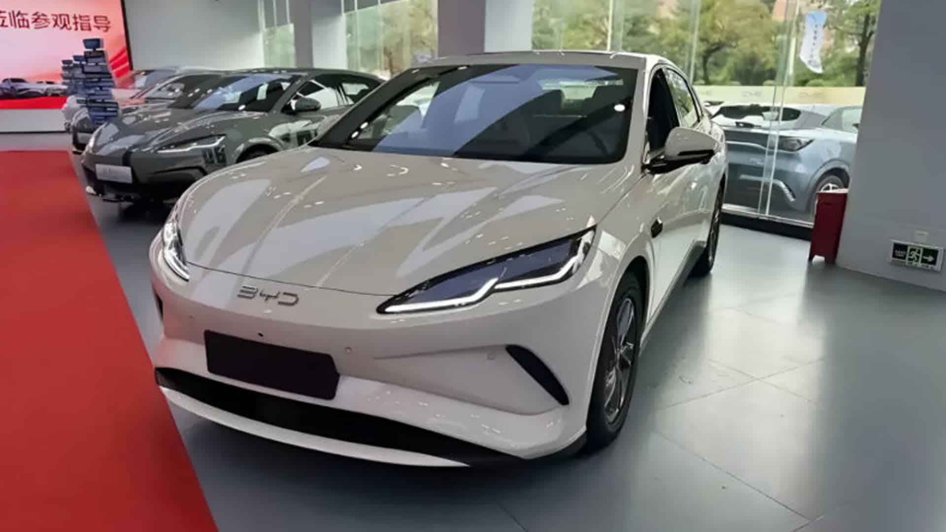 новый BYD Seal 06 EV цена