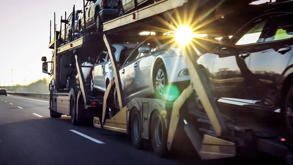 Перевозчик китайских авто в Казахстан рассказал о способах обмана покупателей