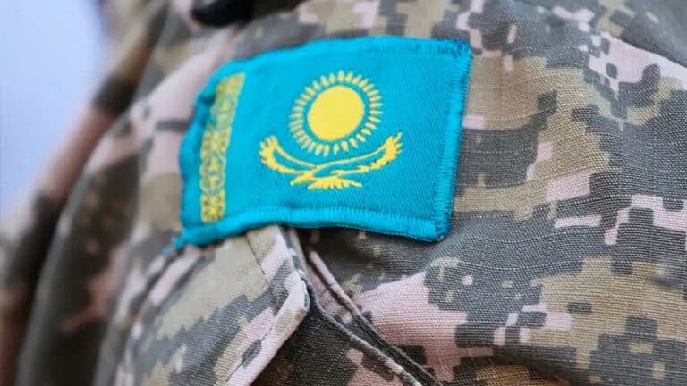 Военкоматы обходят колледжи и проводят рейды в последние недели призыва