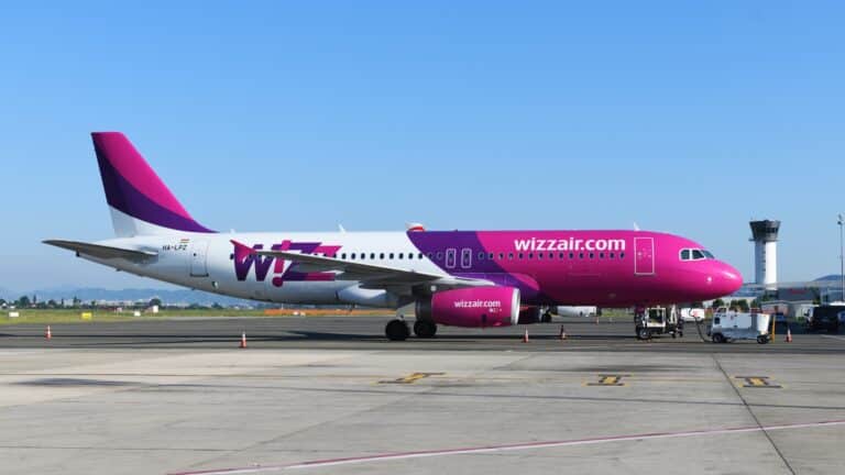 Wizz Air временно отменил рейсы из Астаны в Абу-Даби