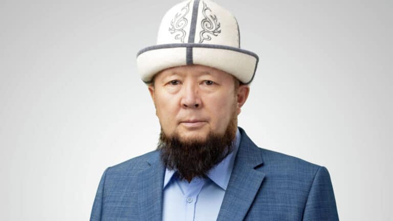 Кыргызстанский депутат объяснил, чем опасно порно