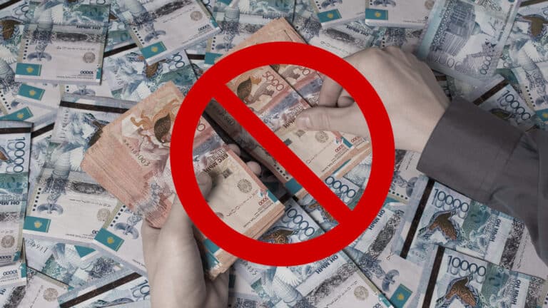 АРРФР приостановило лицензии четырех МФО, обвиненных в мошенничестве