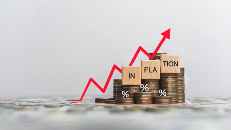 Казахстанцы ожидают инфляцию в 14,1% в течение года