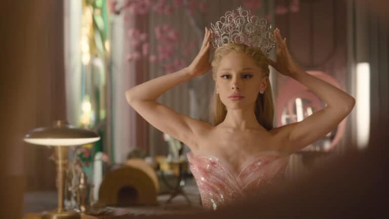 Вышел трейлер второй части фильма «Злая» с Арианой Гранде