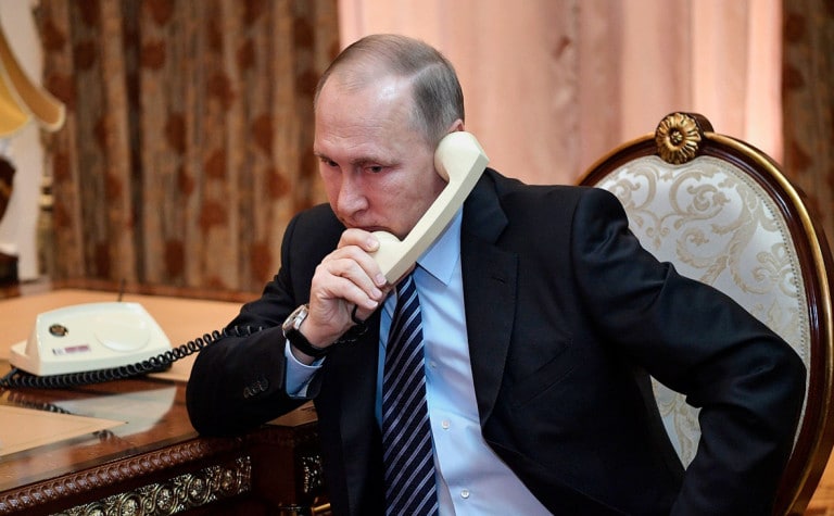 Путин поговорил по телефону с лидерами Ирана и Израиля