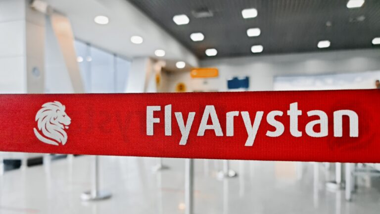FlyArystan объявил скидки на билеты в Турцию, Грузию и Узбекистан