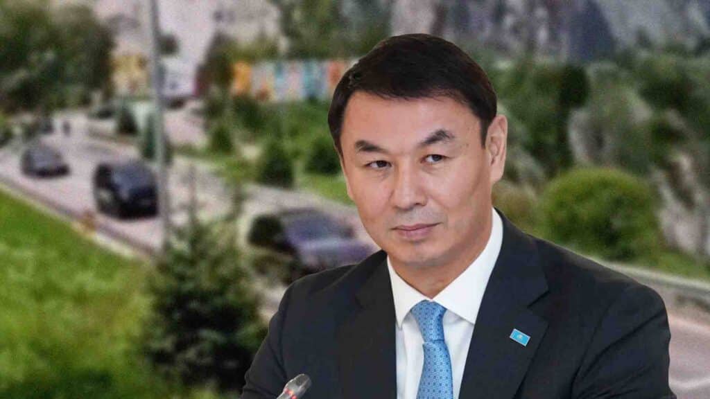 Дархан Сатыбалды кортежі