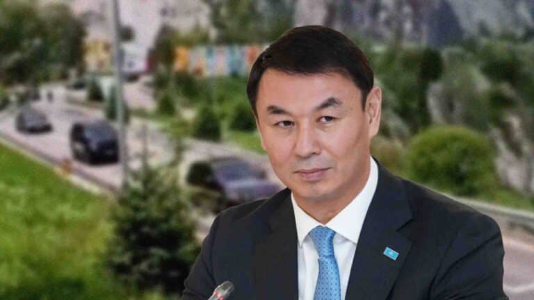 Алматының су жаңа әкімі неге қымбат кортежбен жүр - Қаржы министрлігі жауап берді