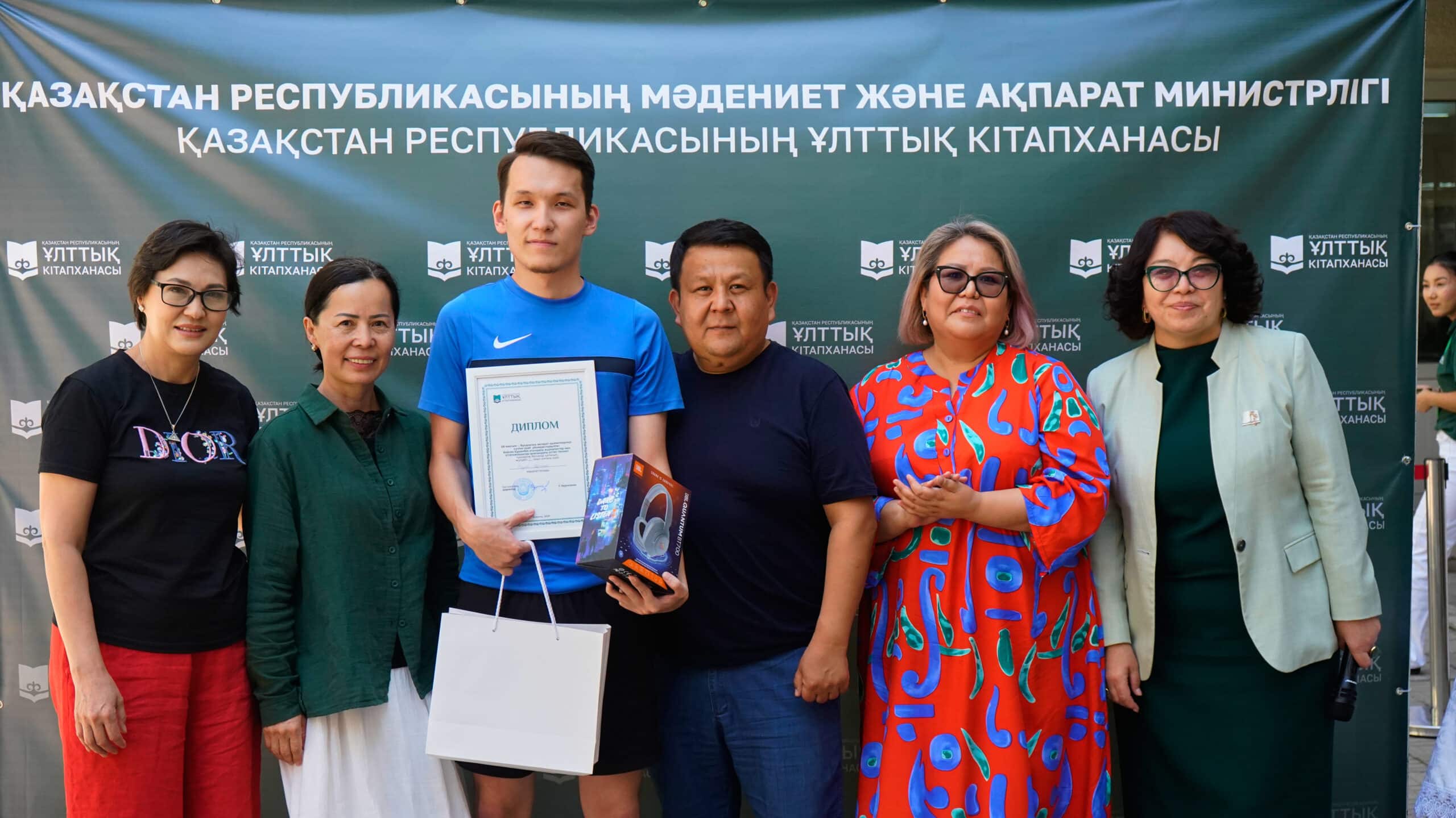 Рауан Мутаир теннис