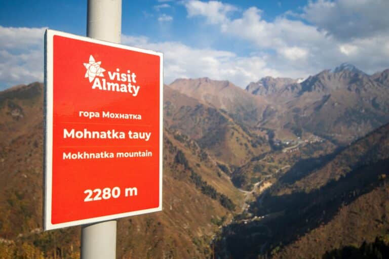 Пять простых пеших маршрутов вблизи курорта Шымбулак