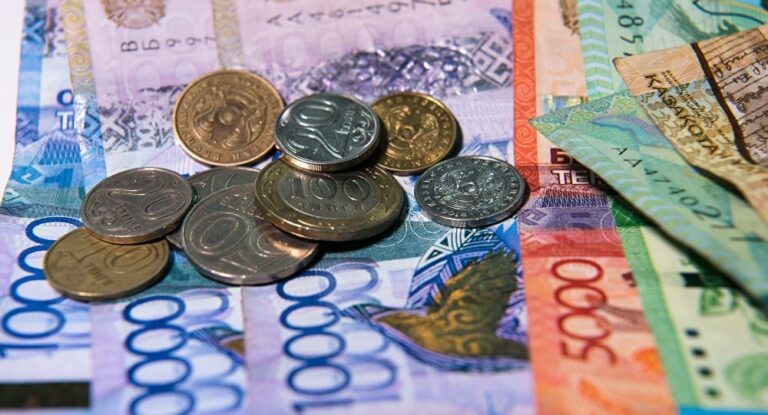 264 мың зейнеткер зейнетақы жинағын алмаған: 37,3 млрд теңге шотта жатыр