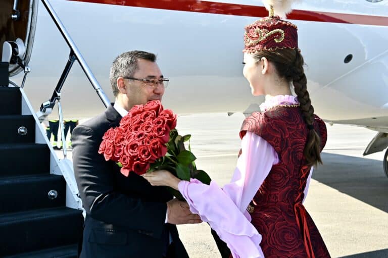 Астанаға Қырғызстан президенті Садыр Жапаров келді