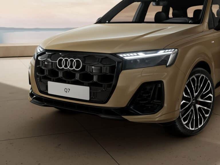 Обновленный Audi Q7: роскошь на новом уровне