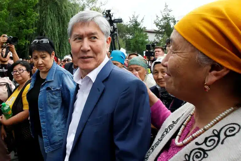 Экс-президенту Кыргызстана Атамбаеву добавили новый срок